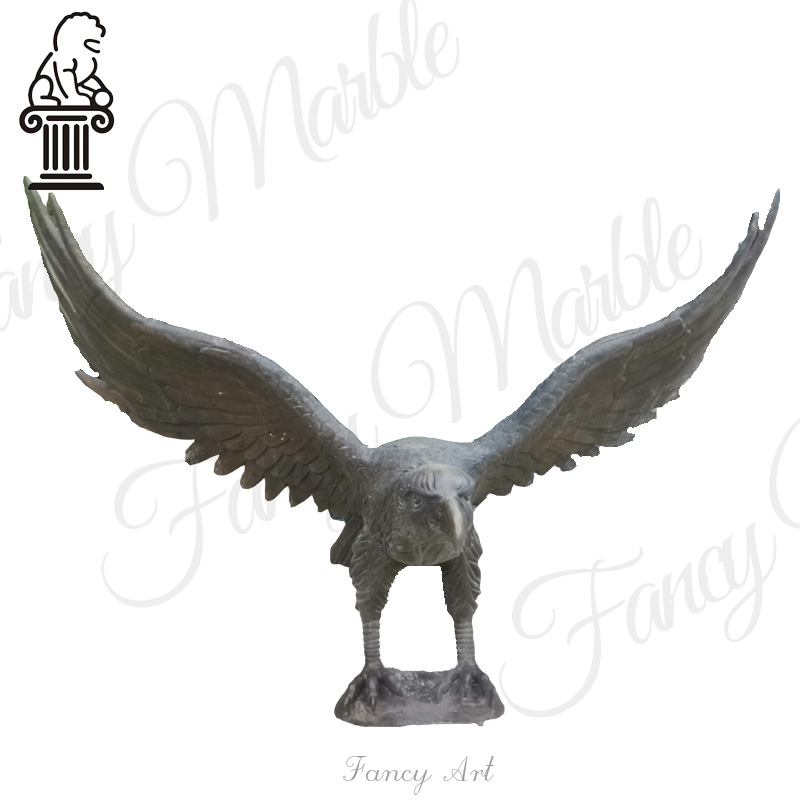 Life‑Size Bronze Eagle Sculpture for Garden & Yard