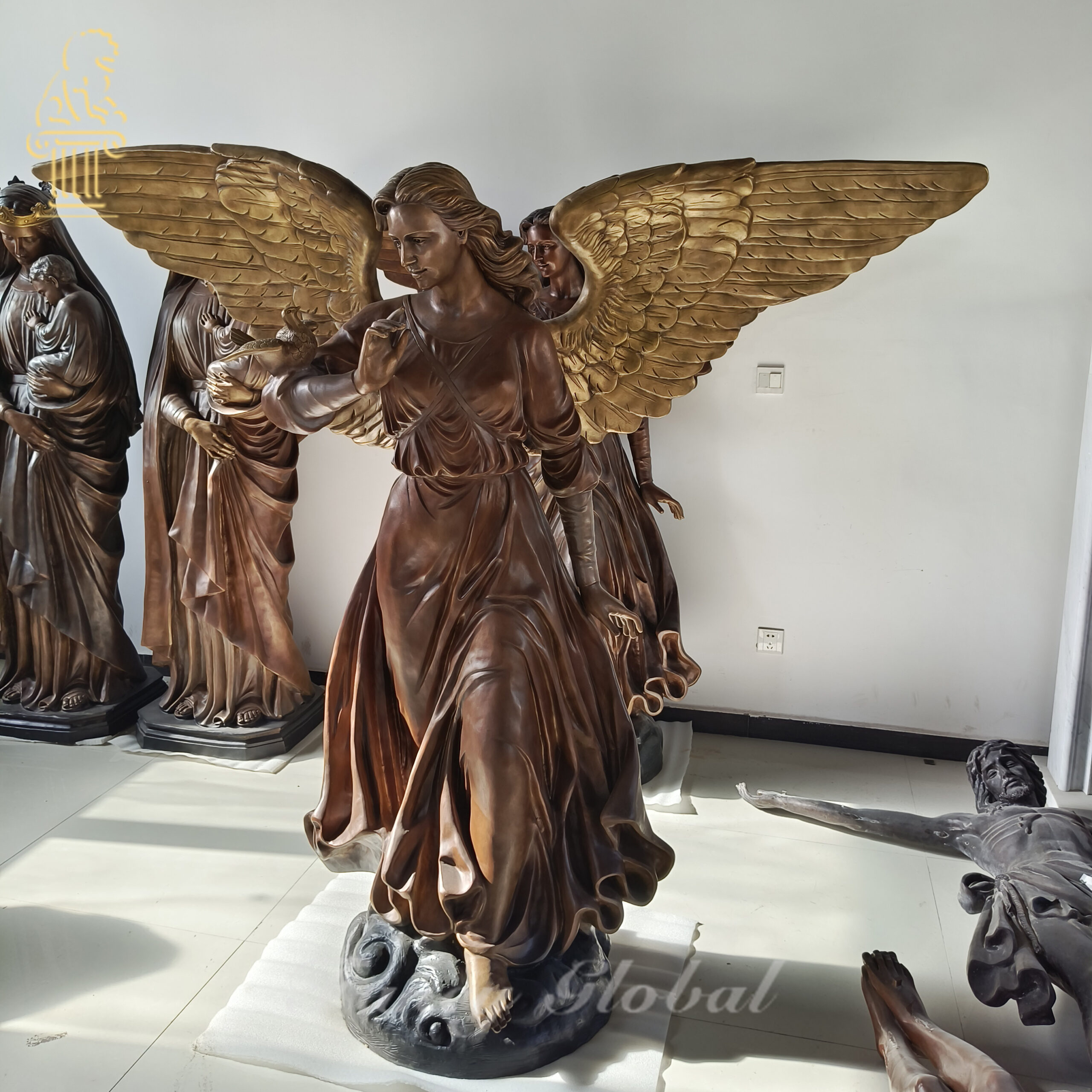 Bronze Angel Statue With Golden Wings | Life‑Size Religious Sculpture MBS-107